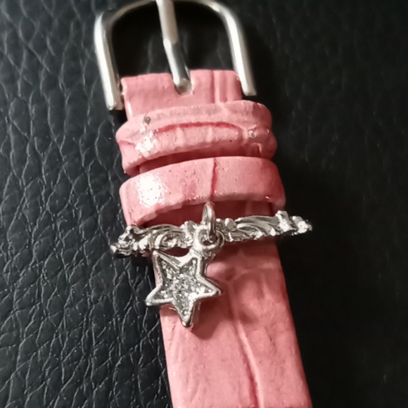 💕Tinker Bell Genuine Leather Watch - Picture 3 of 6